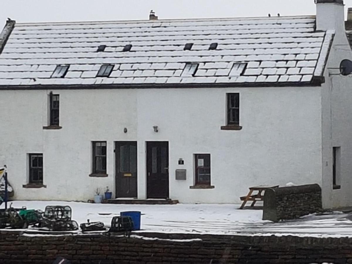 2 The Noust Self Catering Apartment Saint Margarets Hope Exterior foto